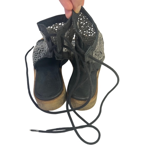 Musse & Cloud Leather fabric Lace Black Gray Sandals Ankle Boho Lagenlook 39 8 - Picture 5 of 12
